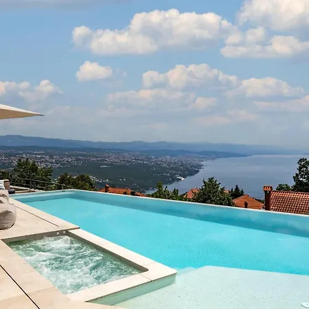 Holiday home 3 Bedroom Cozy In Bregi *